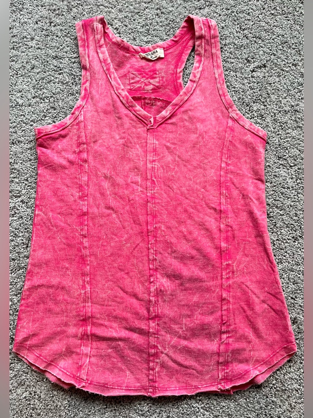Zenana Outfitters Hot Pink V-Neck Tank Top - Picture 1 of 4